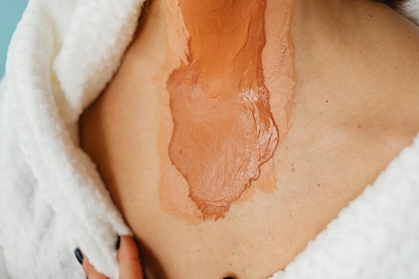 Produit pour la pousse des cheveux : les précautions d'utilisation à respecter